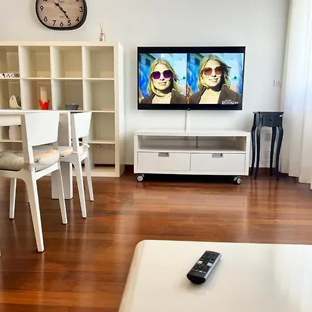 Piazza Italia Luxury Apartment *